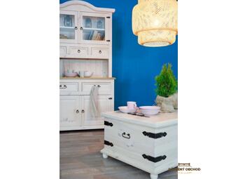 Rustikální truhla z borovice KS703