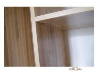 Šatní skříň buková B3